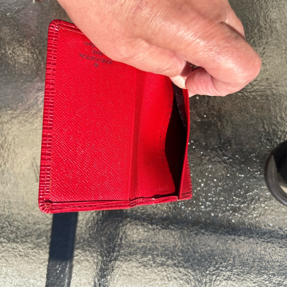 Pre loved LV red Epi card holder - Picture 5 of 7